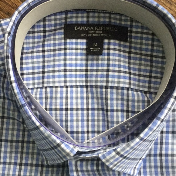 Banana Republic Non-Iron Men’s Shirt - Picture 3 of 4
